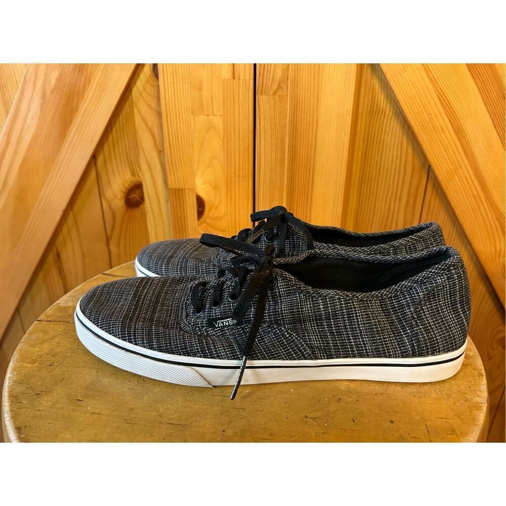 VANS  AUTHENTIC CHAMBRAY LOW PRO SNEAKERS 8